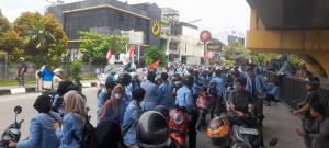 Tuntut Rekan Mereka Dibebaskan, Demo Mahasiswa di Pekanbaru Tertib